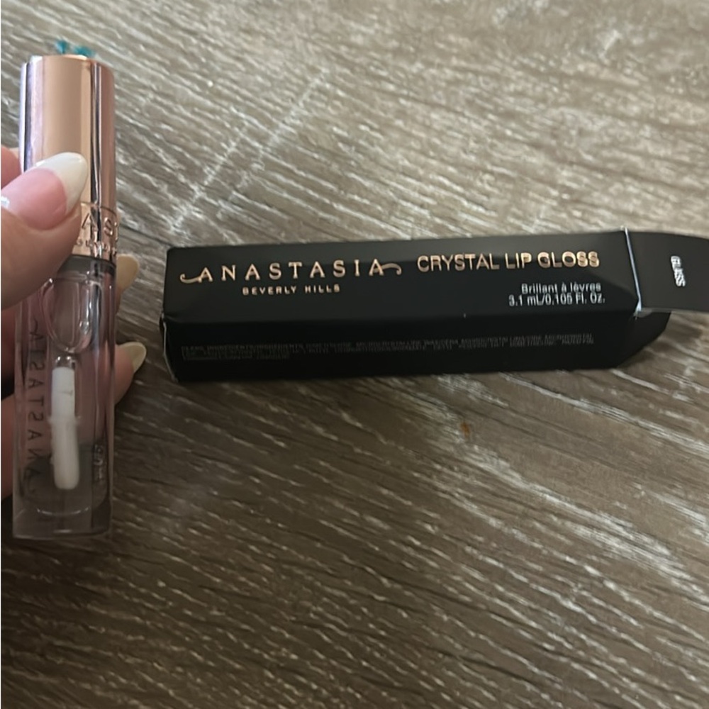 Anastasia Beverly Hills Crystal Lip Gloss with Rose Gold Cap